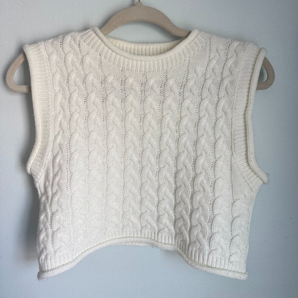 Shein Small White/Cream Knitted Cropped Vest/Tank
